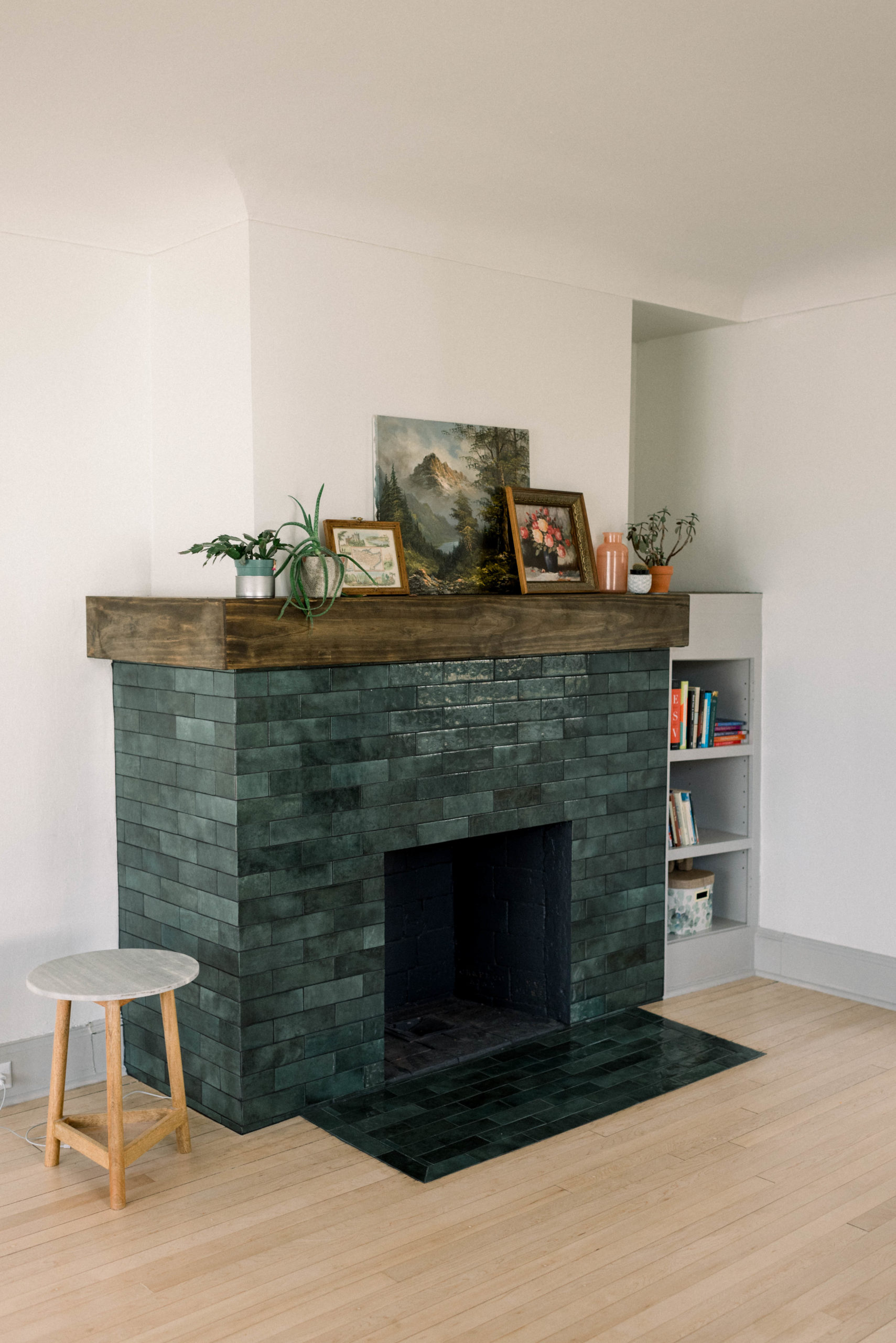 Restoring Our 1910s Fireplace With Green Tile - The Elling Co